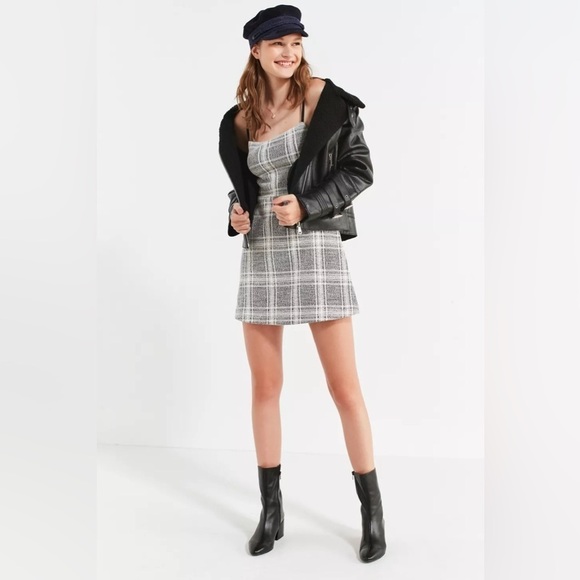 Urban Outfitters Cher straight neck mini dress - Picture 3 of 6